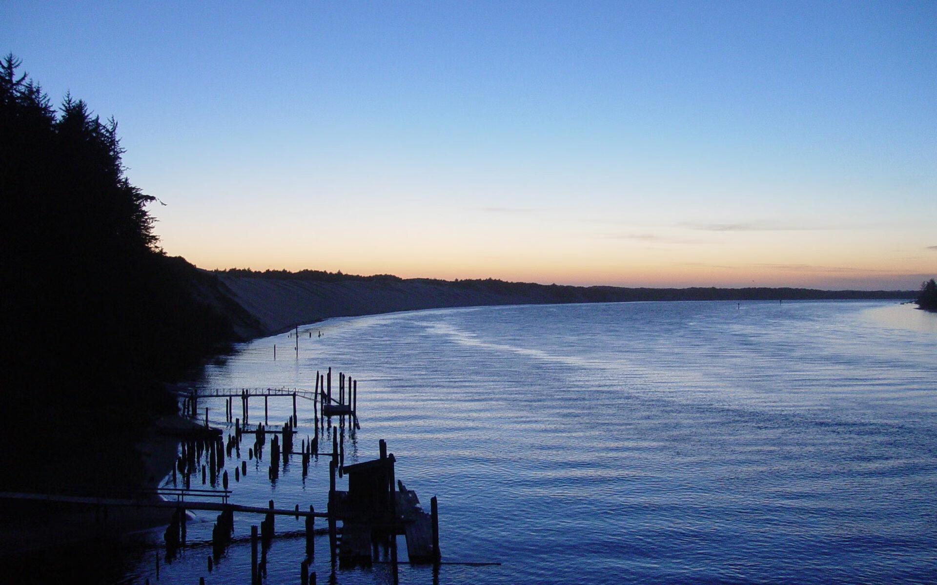 毕尔巴鄂竞技主场2-0战胜阿尔梅里亚,延续连胜势头,毕尔巴鄂竞技足球